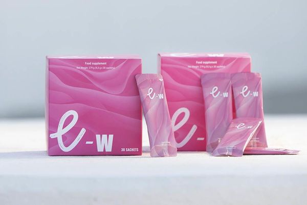 علبتا e-W مع أكياس المشروب الفردية